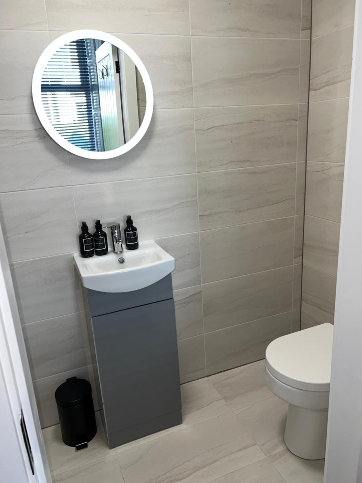 128 Anfield Road Hotell Liverpool Rum bild