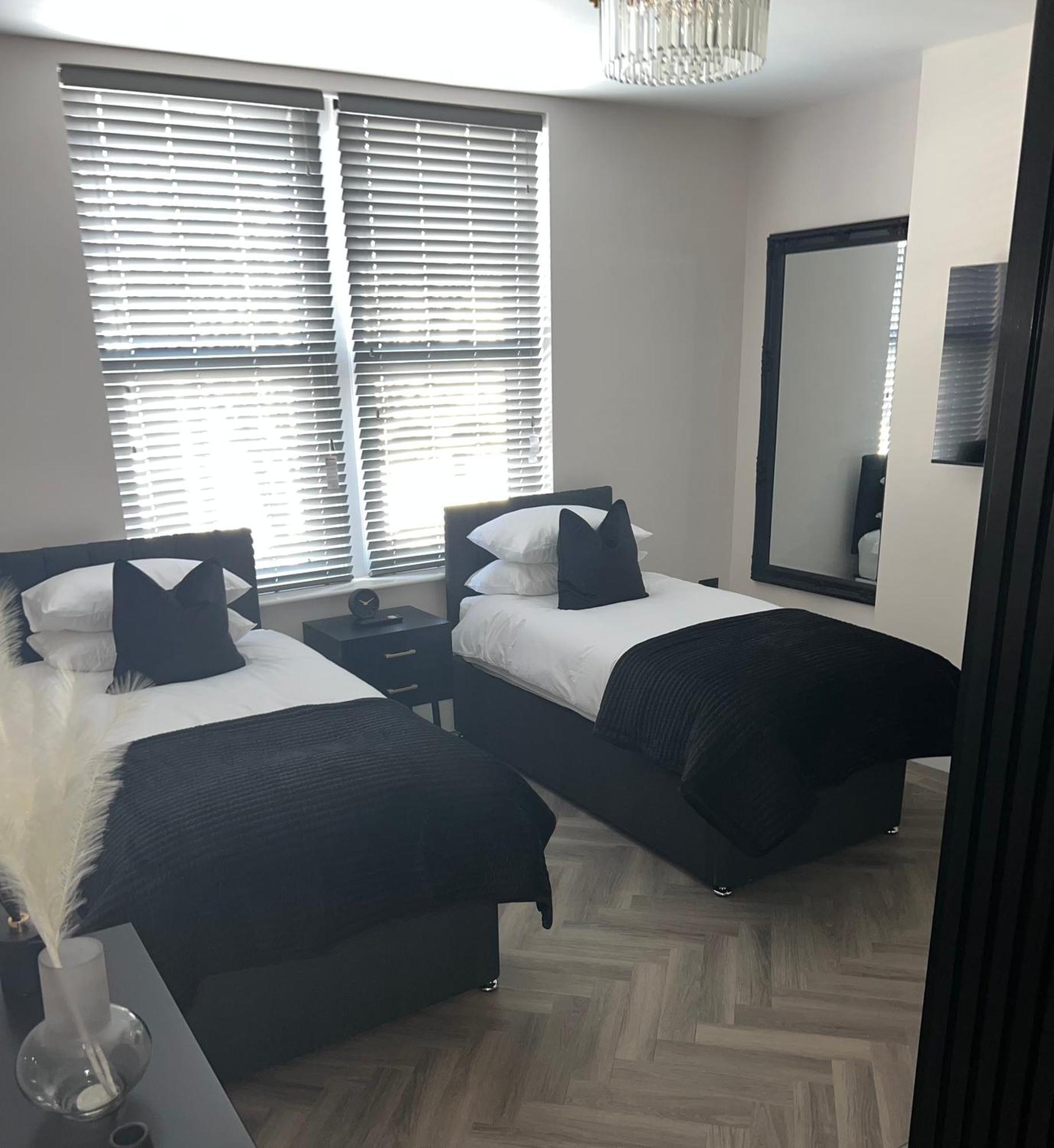 128 Anfield Road Hotell Liverpool Rum bild